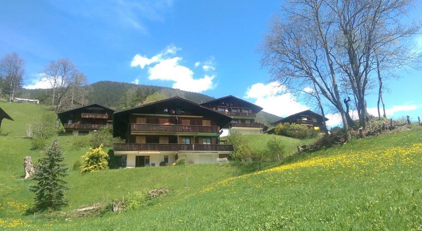 Mom - Alpine Boutique Apartments, Grindelwald Gletscher, Eiger View Terrace Studio Exterior foto